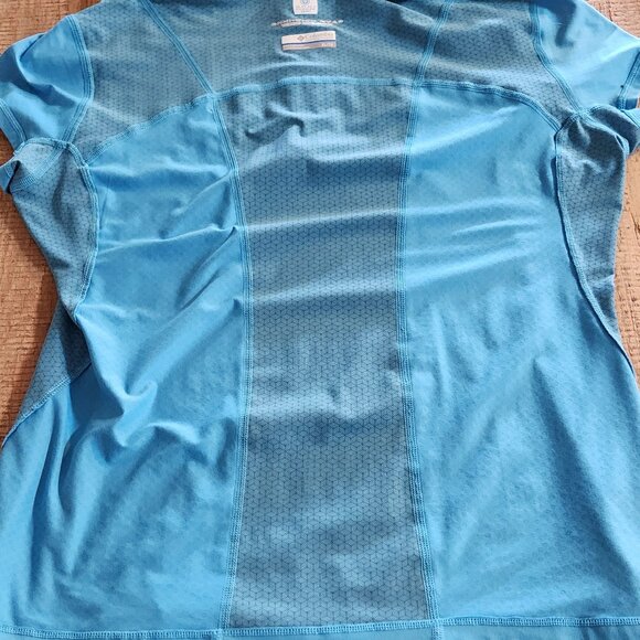 Columbia Sportswear Polo - Picture 13 of 15